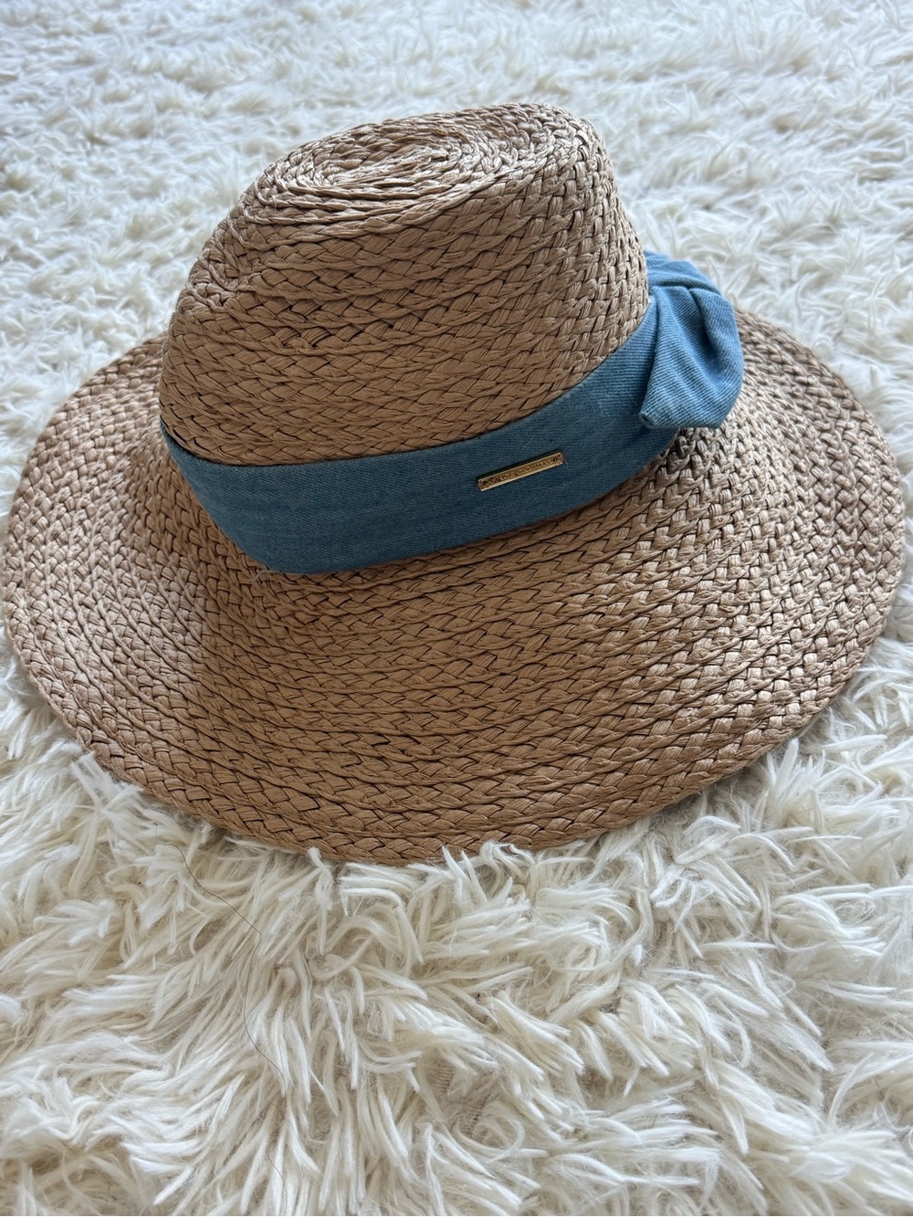 Vince Camuto Women Wide Brim Straw Sun Hat with Blue Band
